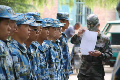 學(xué)院主校區(qū)2019級(jí)新生軍訓(xùn)拉開序幕